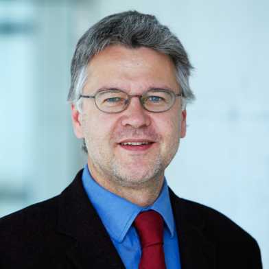 Prof. Thomas Bernauer